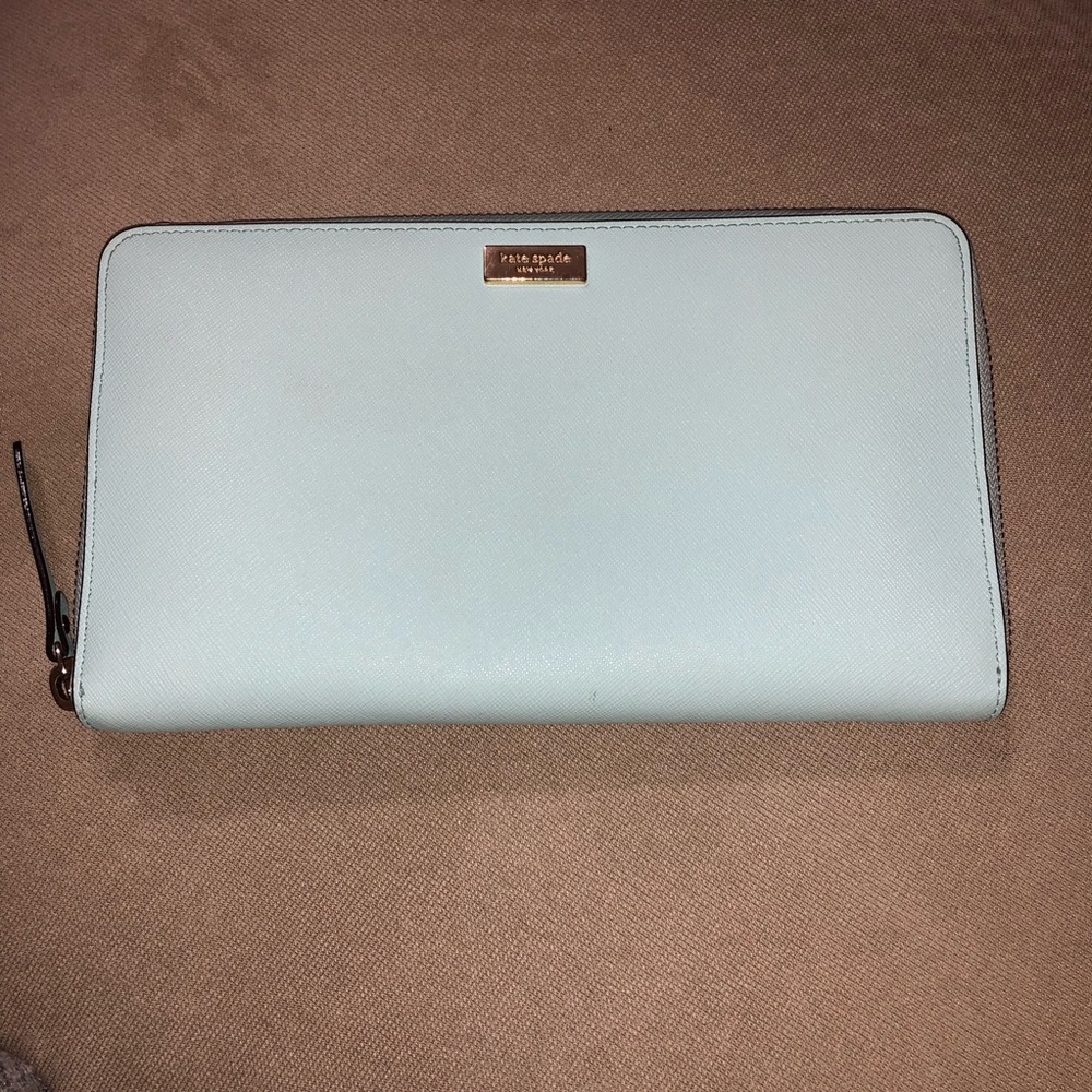 Kate Spade Travel Wallet